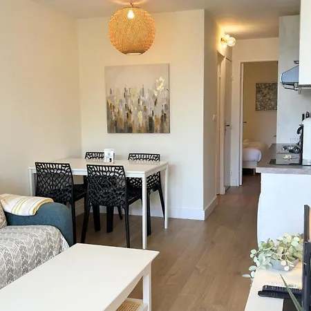 Appartement Résidence Francia T2 Avec Jardin By Palmazur Cannes
