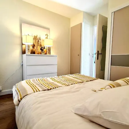 Appartement Résidence Francia T2 Avec Jardin By Palmazur
